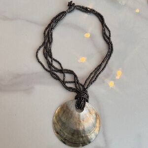 Elegant Shell Pendant Necklace